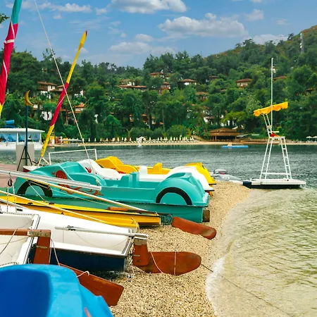 Resort Club & Letoonia 5*