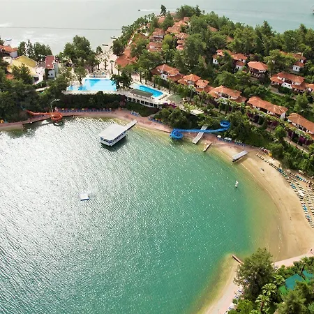 Resort Club & Letoonia