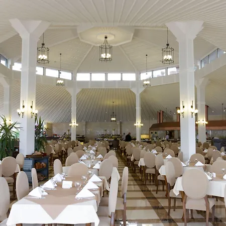 Club & Letoonia Station touristique 5*