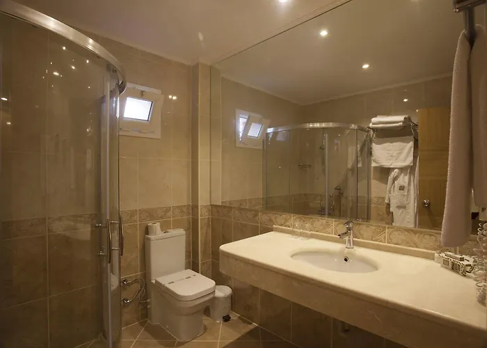 Ośrodek wypoczynkowy Club & Letoonia 5*