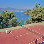 Club & Letoonia Complex 5*