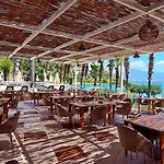 Complex Club & Letoonia