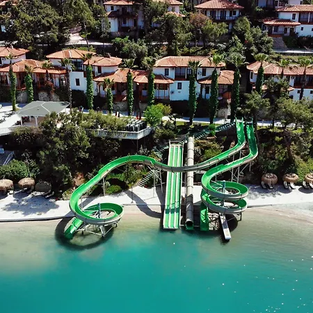 Club & Letoonia Resort