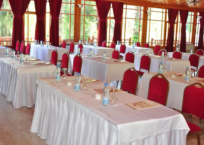 Club & Letoonia 5*