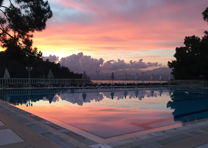 Θέρετρο Club & Letoonia 5*